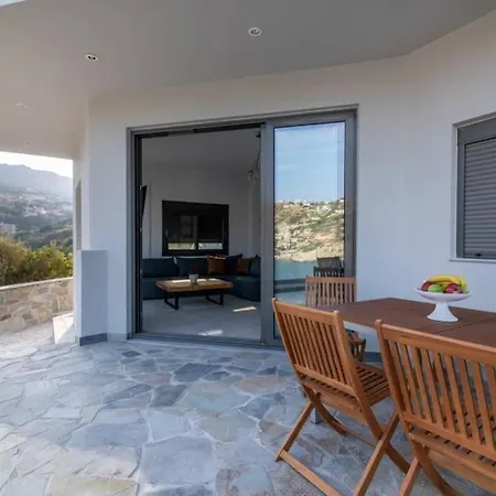 Villa Bougainvillea Seaview Luxury